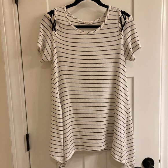 Nu Label Cold Shoulder Fit And Flare Top - Picture 1 of 7